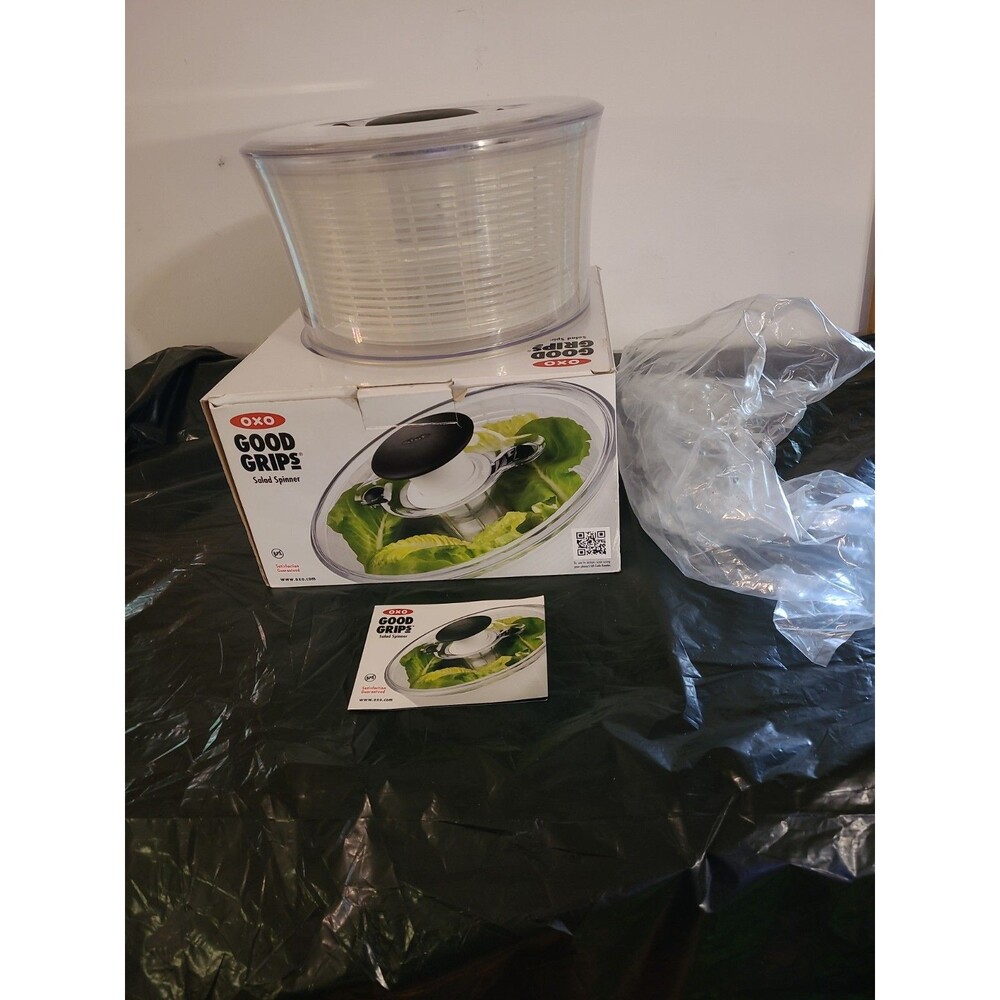 OXO Good Grips Salad Spinner Large Plastic Clear/Black/White Easy Clean - Picture 3 of 7
